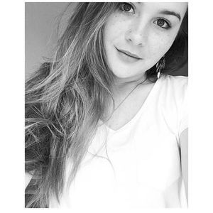 Meet your Posher, Jenna